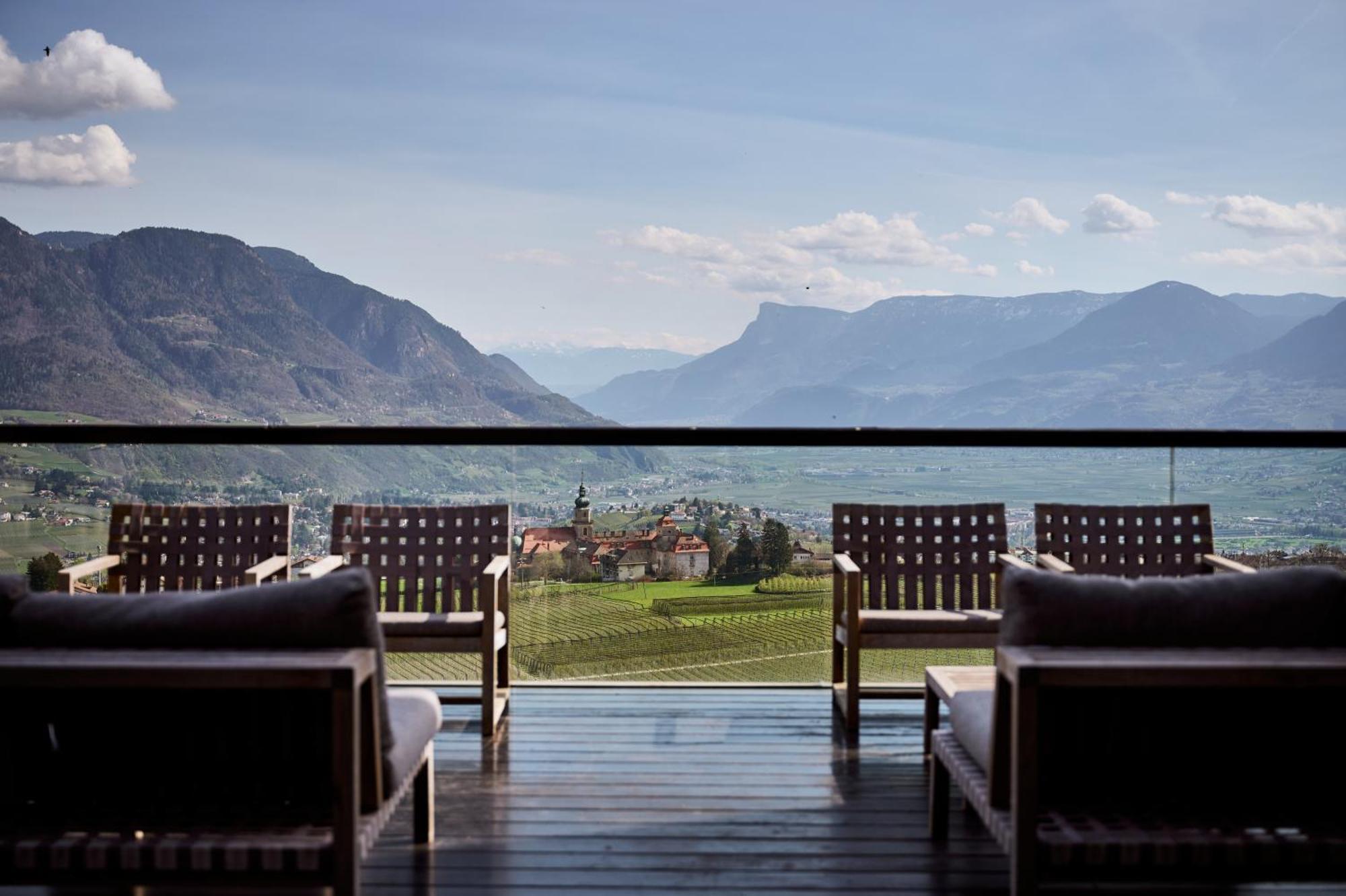 Hotel Kueglerhof Tirolo Bagian luar foto
