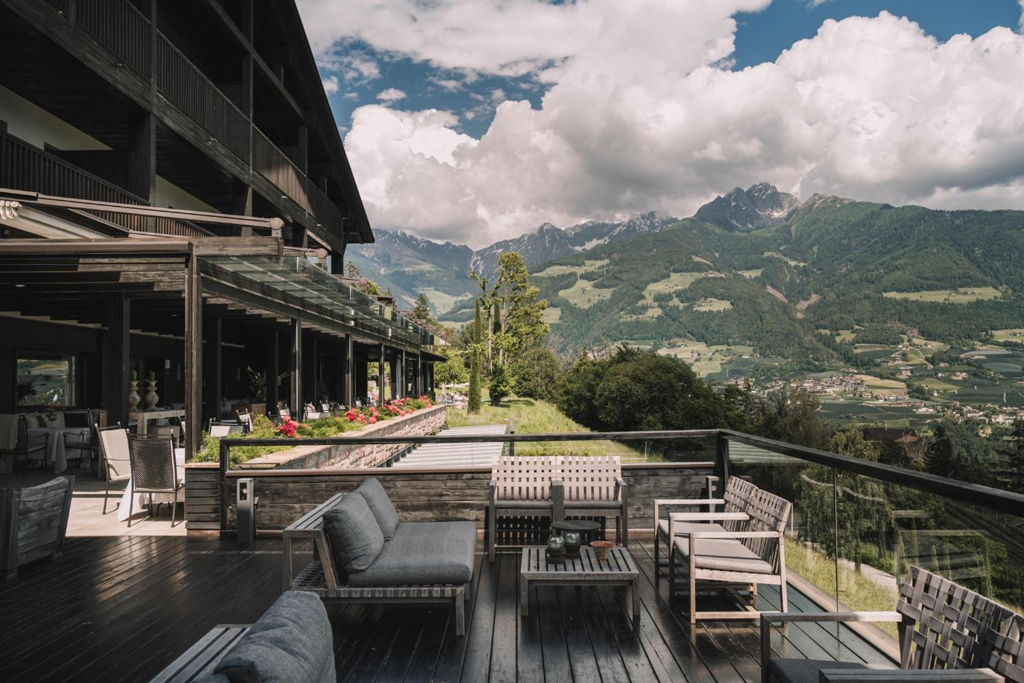 Hotel Kueglerhof Tirolo Bagian luar foto